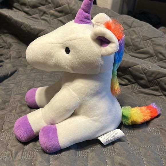 Fab Ny Unicorn Piggybank - Picture 2 of 8